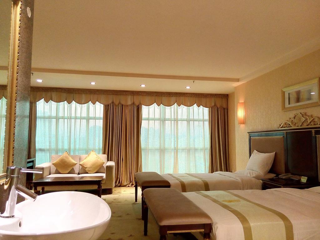 Guangzhou Li Gang Hotel Room photo
