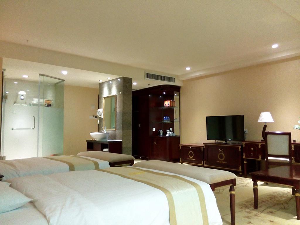 Guangzhou Li Gang Hotel Room photo
