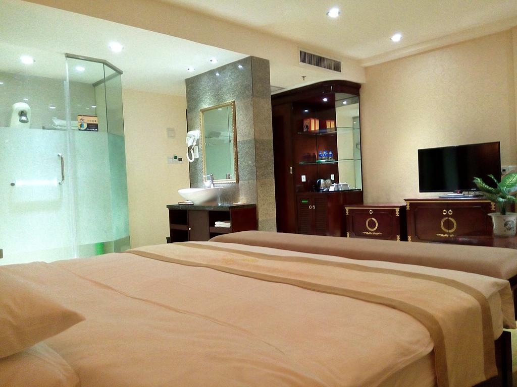 Guangzhou Li Gang Hotel Room photo